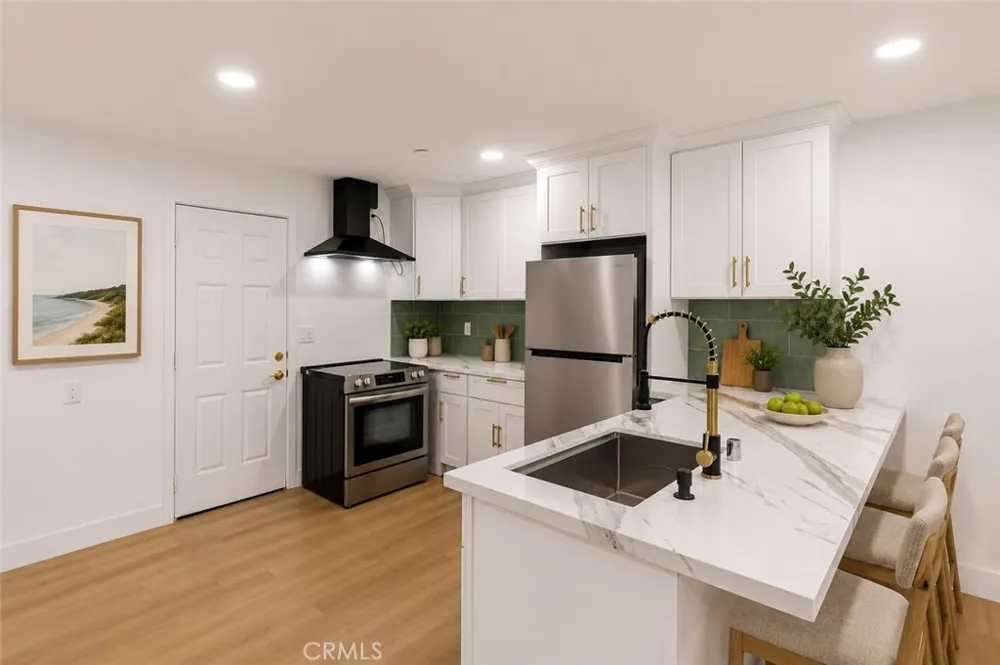 9010 Newport #3 Fontana, CA 92335