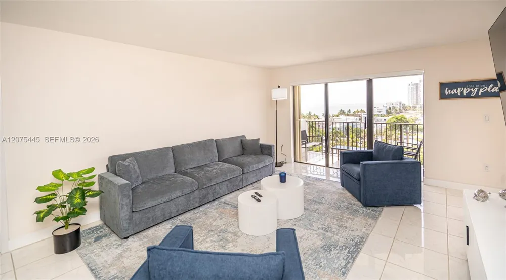 1201 S Ocean Dr #904S Hollywood, FL 33019