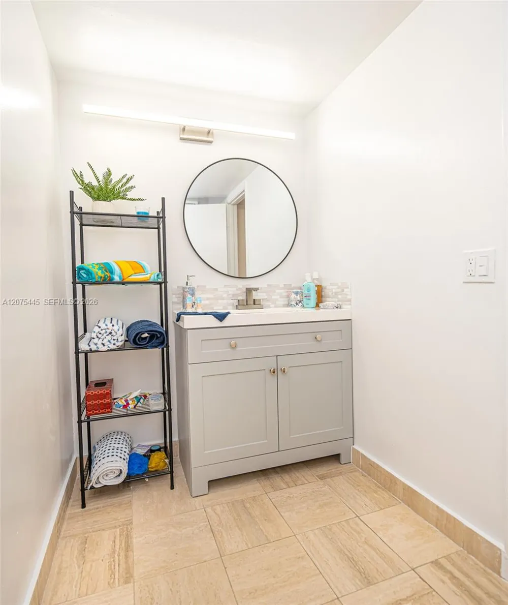 1201 S Ocean Dr #904S Hollywood, FL 33019