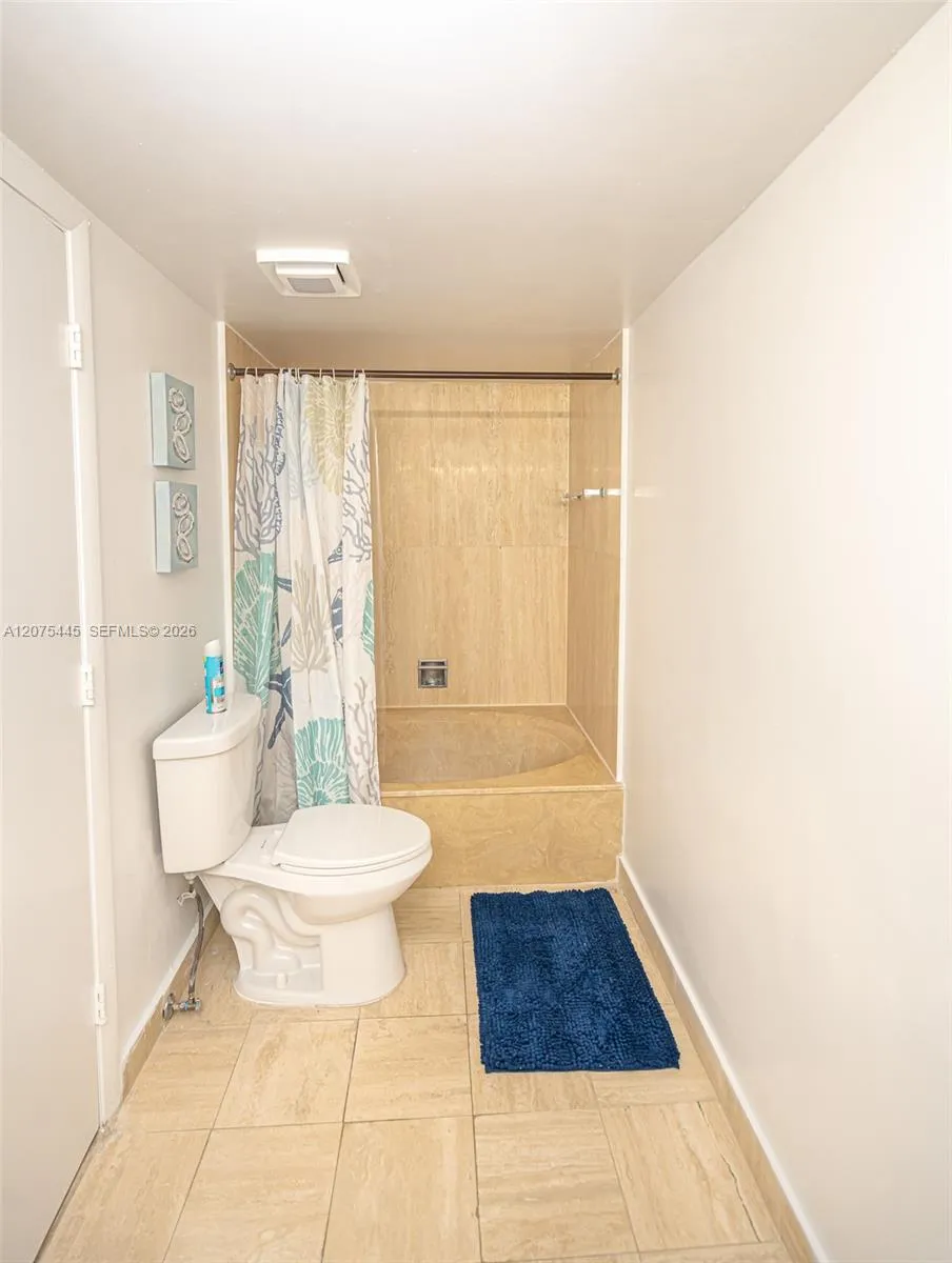 1201 S Ocean Dr #904S Hollywood, FL 33019