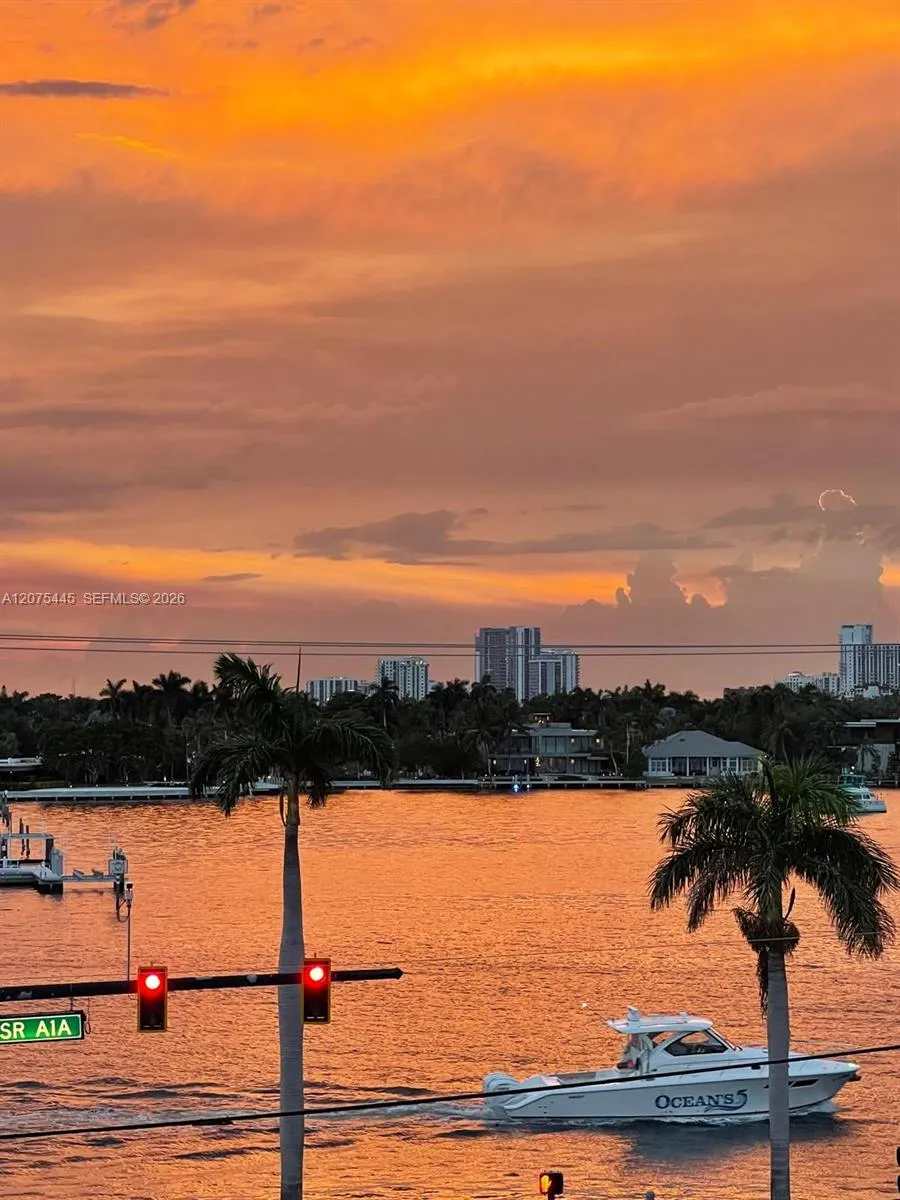 1201 S Ocean Dr #904S Hollywood, FL 33019