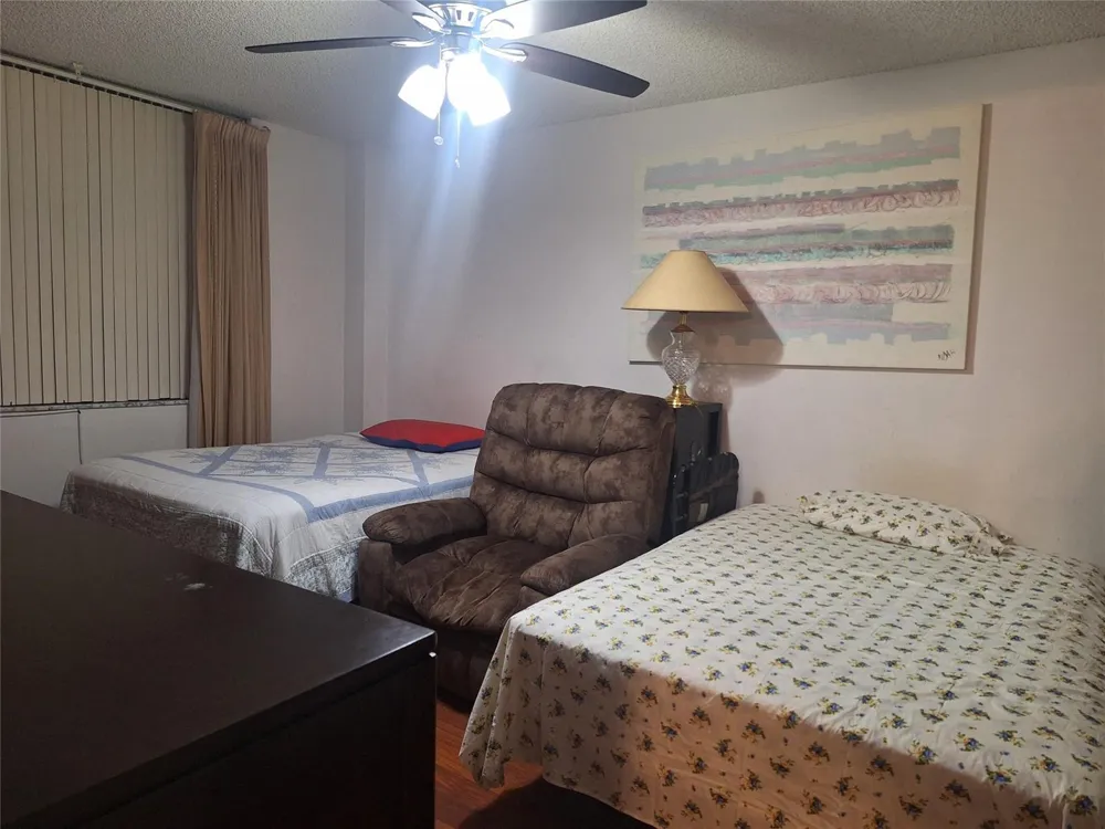 2601 NW 48TH TERRACE #345 Lauderdale Lakes, FL 33313