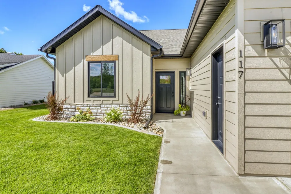 117 Altavista Drive Detroit Lakes, MN 56501