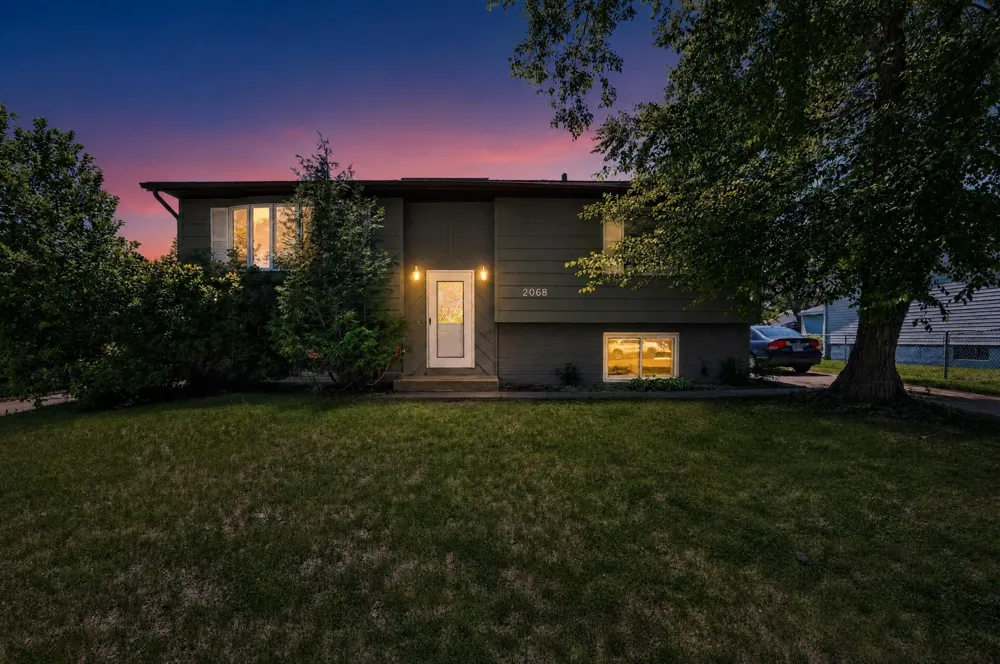 2068 48th Street NW Rochester, MN 55901