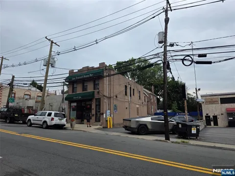 507 Main Street 2nd Fl