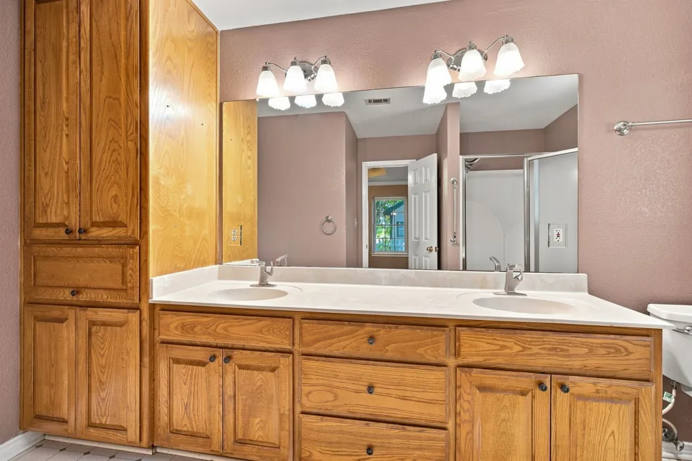 31003 Doe Run Court Whitney, TX 76692