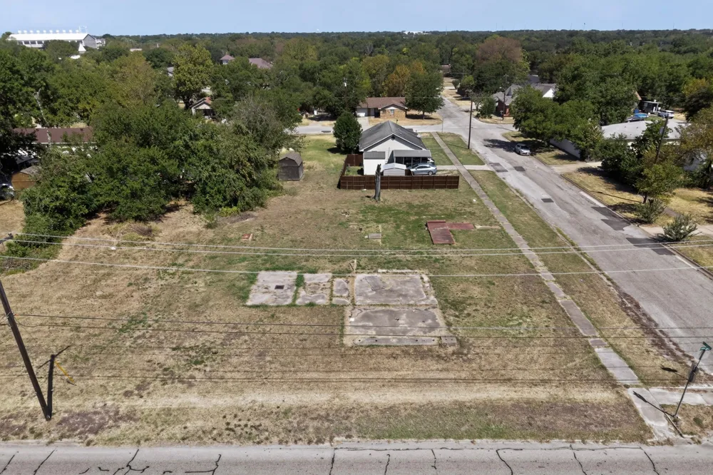 814 Martin Luther King Boulevard Corsicana, TX 75110