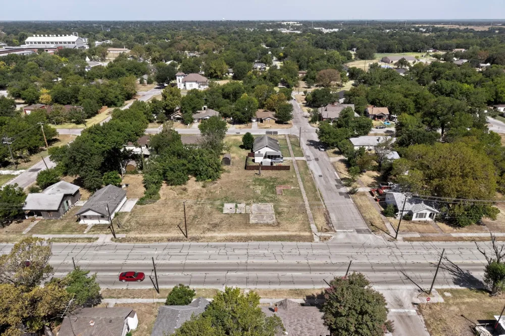 814 Martin Luther King Boulevard Corsicana, TX 75110