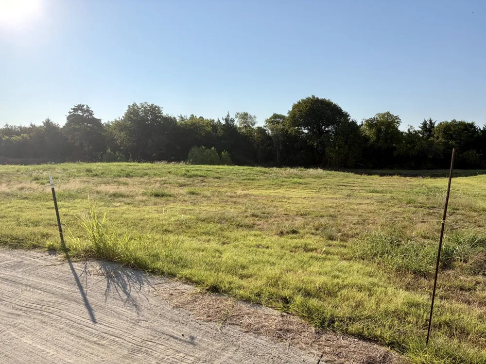 2511 Posey Lane Waxahachie, TX 75167