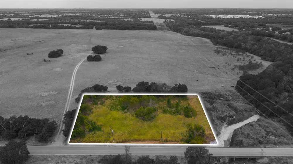 2615 S Houston School Road Lancaster, TX 75146