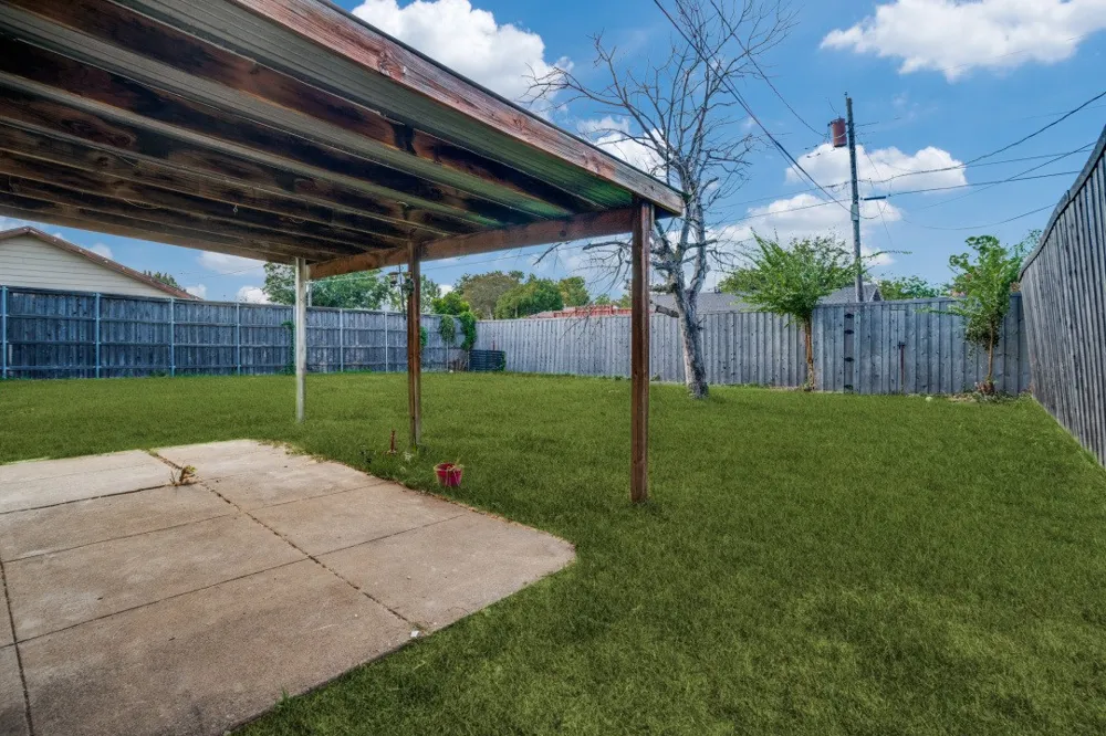 1412 E Park Boulevard Plano, TX 75074