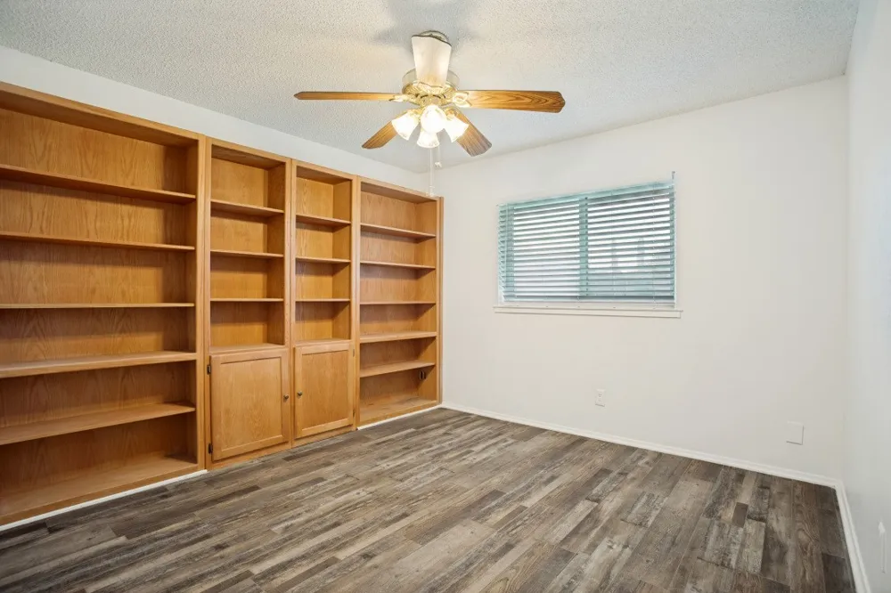 1412 E Park Boulevard Plano, TX 75074