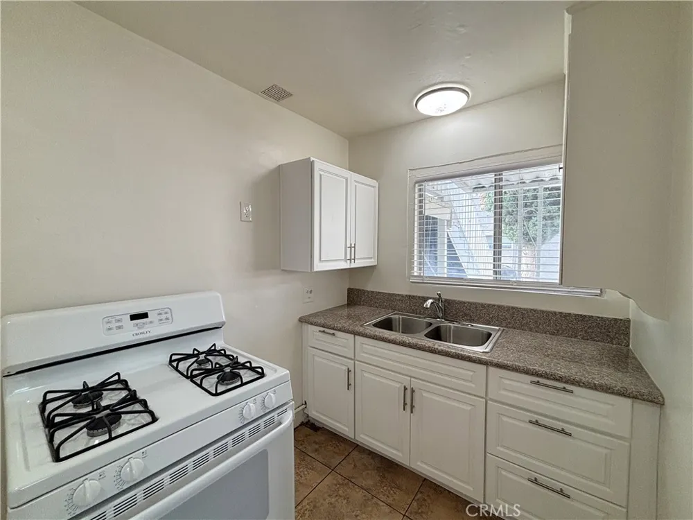 3447 4th Street #2 Riverside, CA 92501