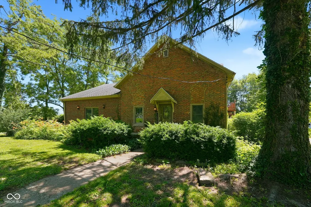 2100 County Road 800 W Yorktown, IN 47396