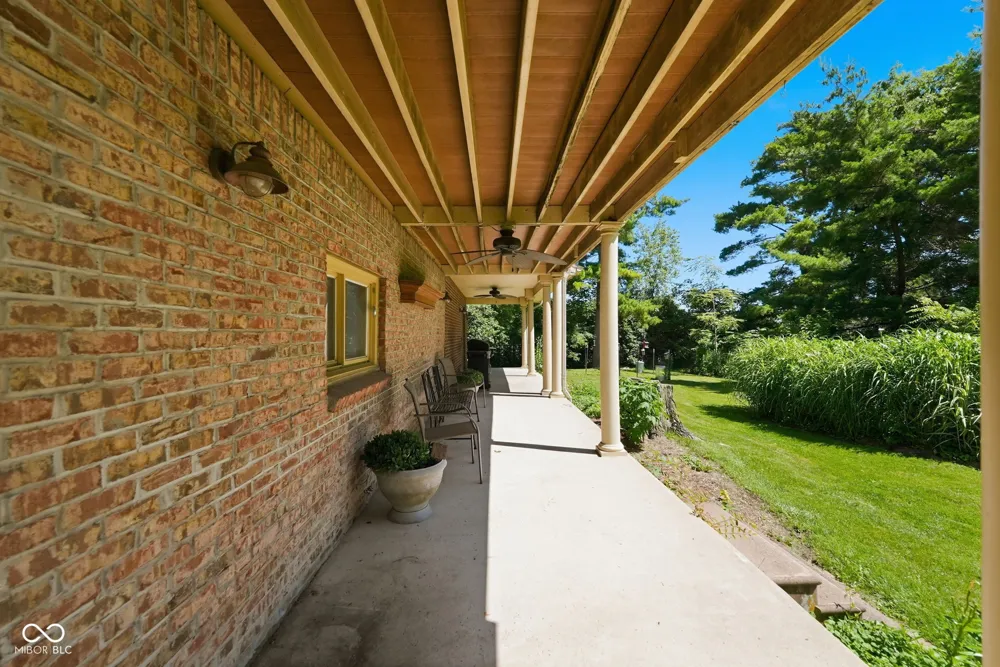 2100 County Road 800 W Yorktown, IN 47396