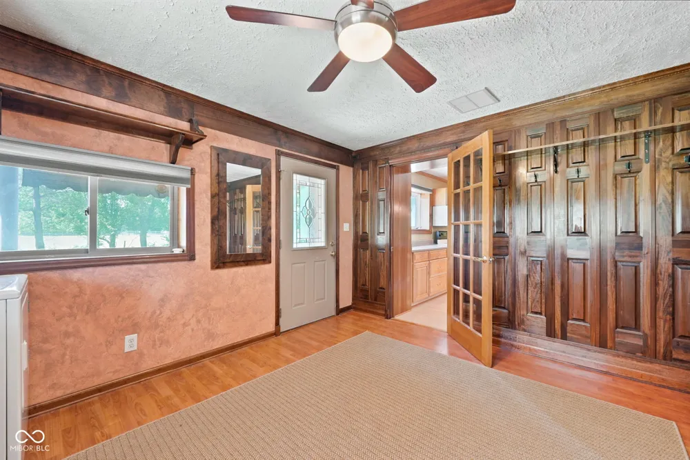 2100 County Road 800 W Yorktown, IN 47396