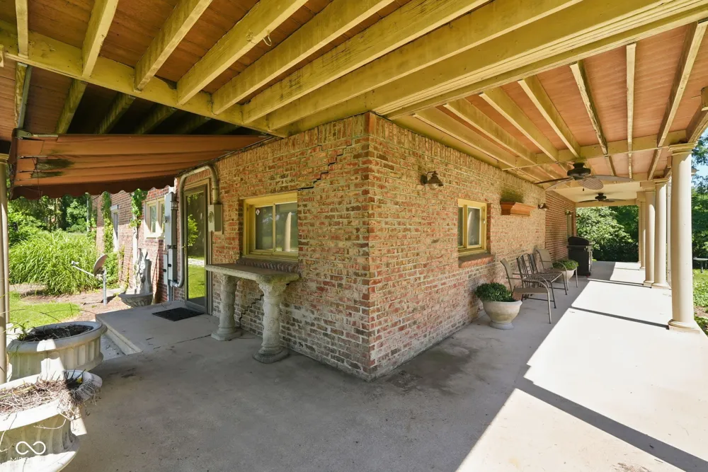 2100 County Road 800 W Yorktown, IN 47396