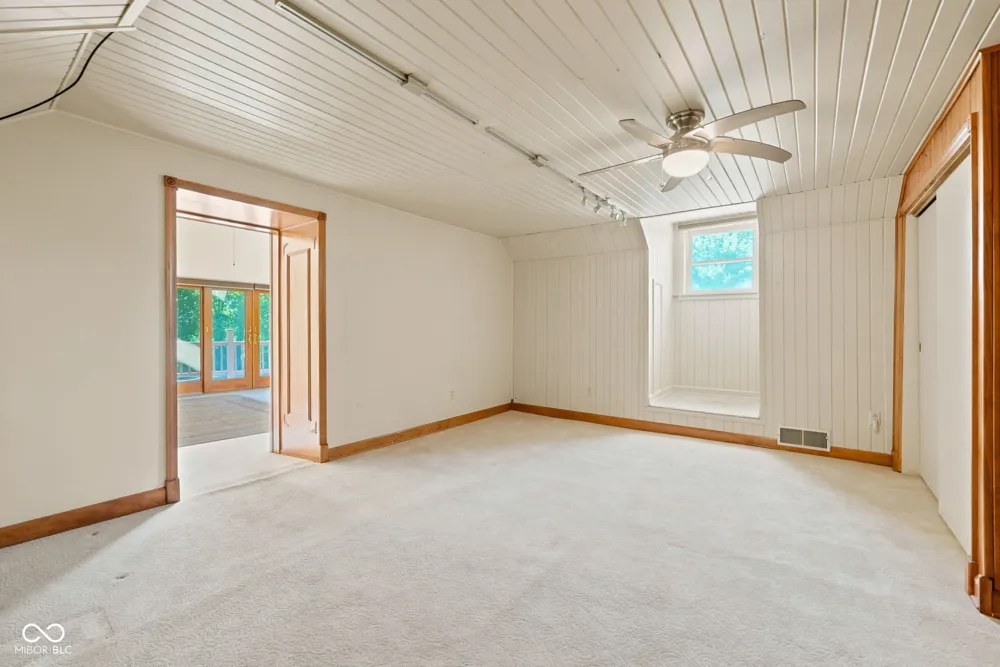 2100 County Road 800 W Yorktown, IN 47396