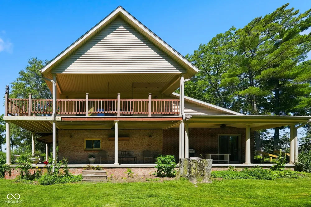 2100 County Road 800 W Yorktown, IN 47396