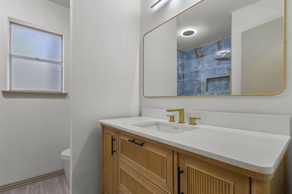 504 Chisolm Court Colleyville, TX 76034