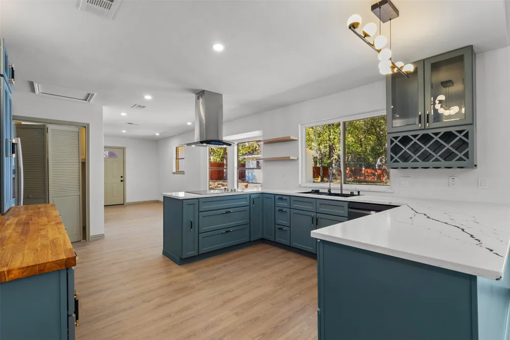 504 Chisolm Court Colleyville, TX 76034