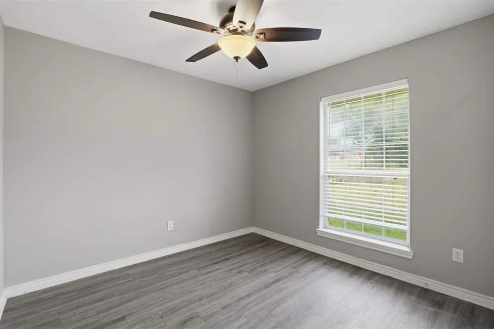 339 Outboard Drive Gun Barrel City, TX 75156