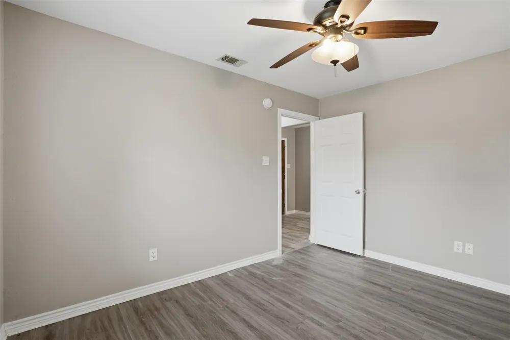 339 Outboard Drive Gun Barrel City, TX 75156