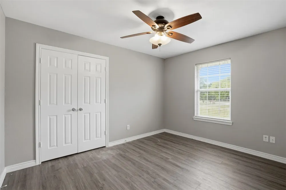 339 Outboard Drive Gun Barrel City, TX 75156