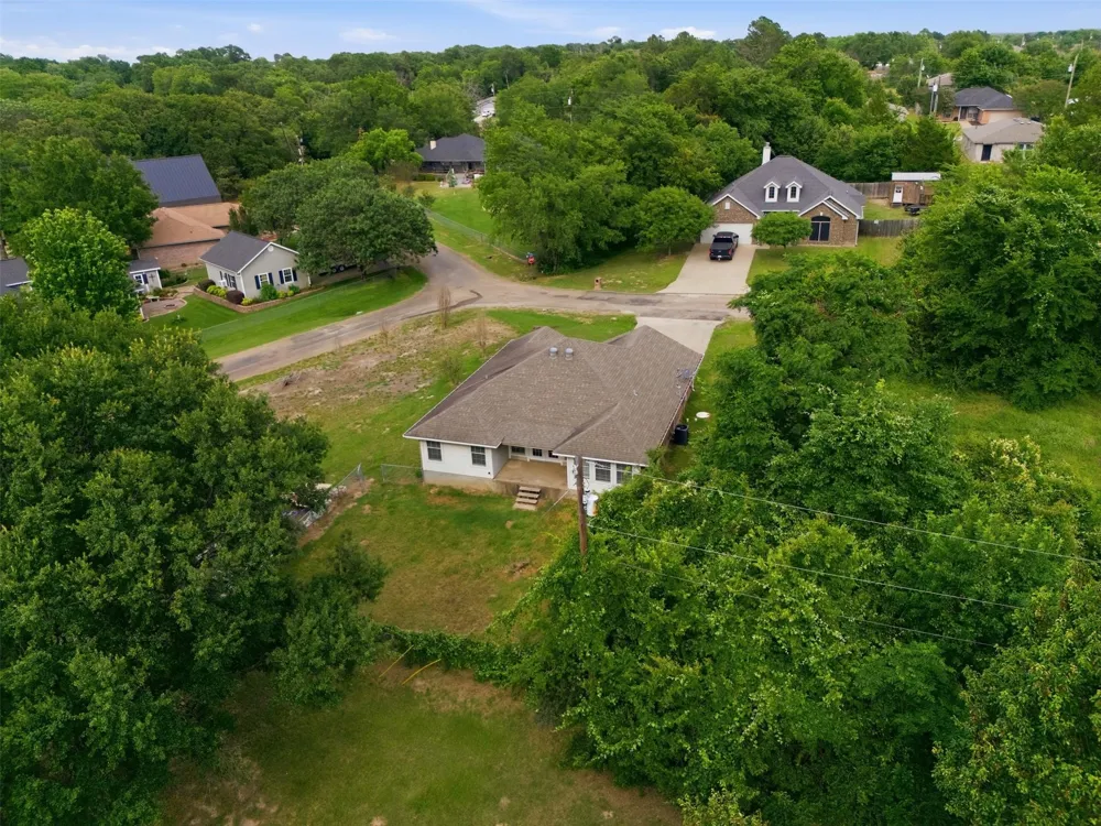 339 Outboard Drive Gun Barrel City, TX 75156
