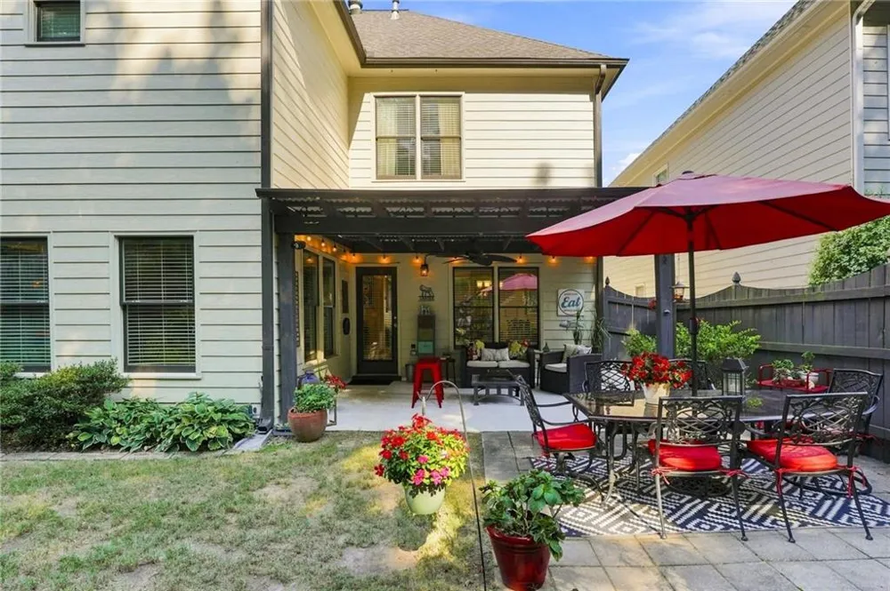 220 Water Oak Place Milton, GA 30009