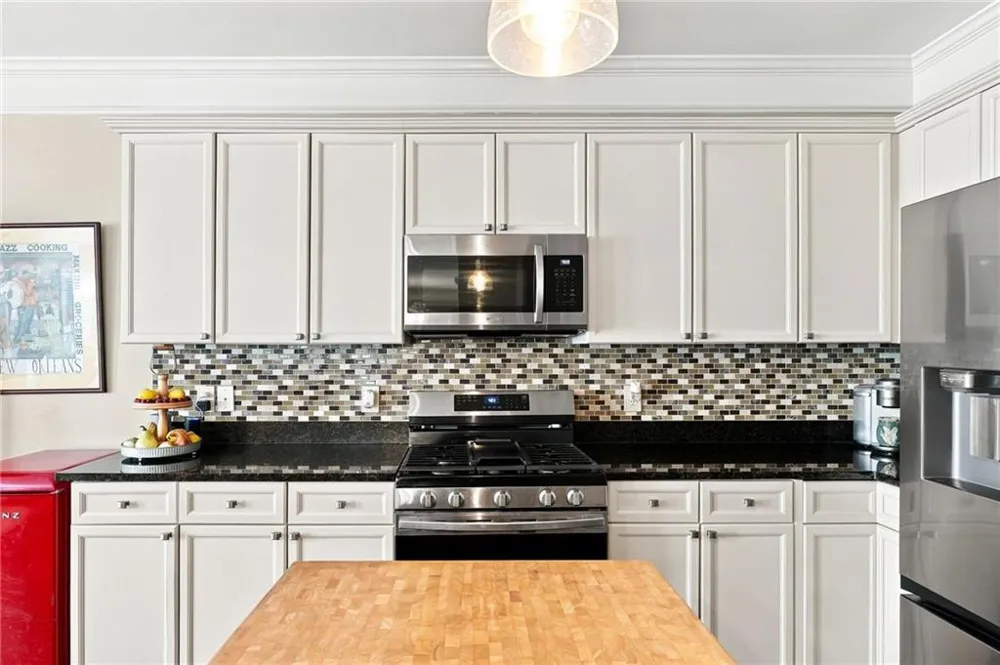 220 Water Oak Place Milton, GA 30009