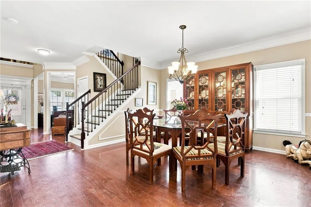 220 Water Oak Place Milton, GA 30009