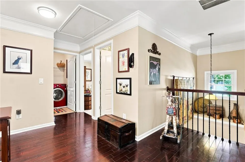 220 Water Oak Place Milton, GA 30009