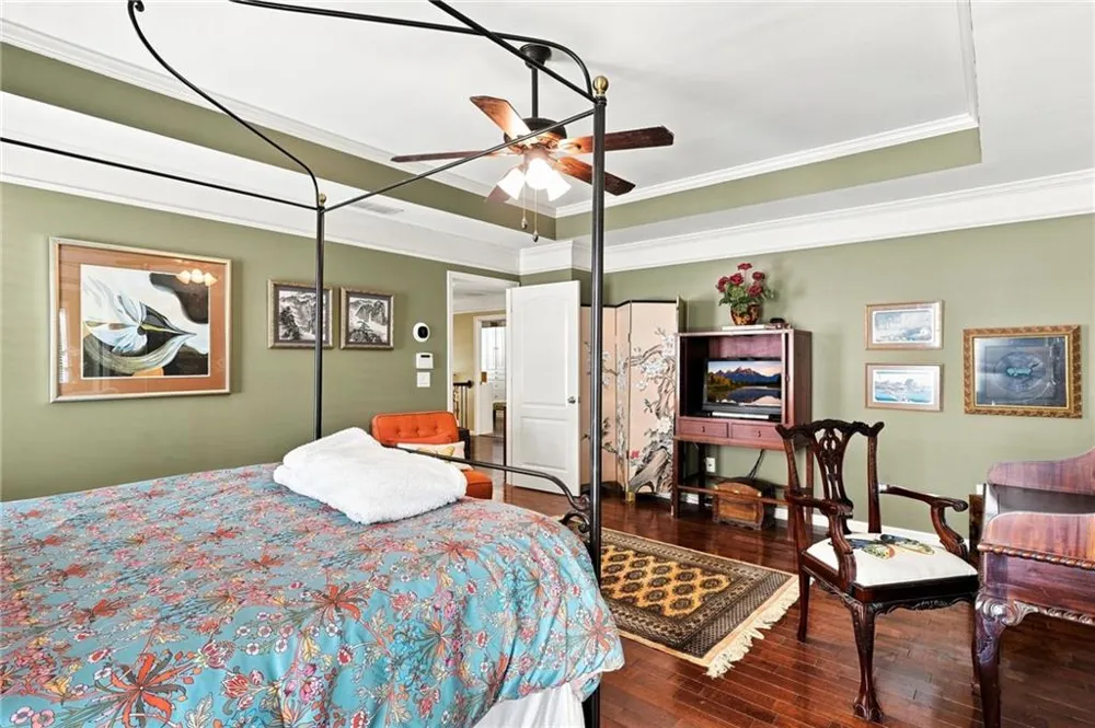 220 Water Oak Place Milton, GA 30009