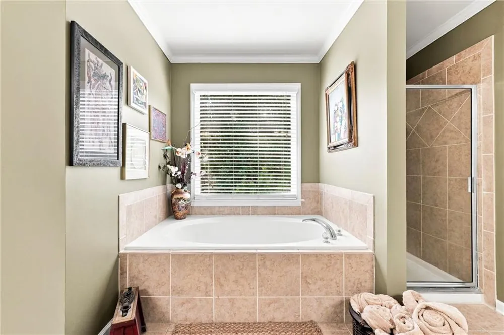 220 Water Oak Place Milton, GA 30009