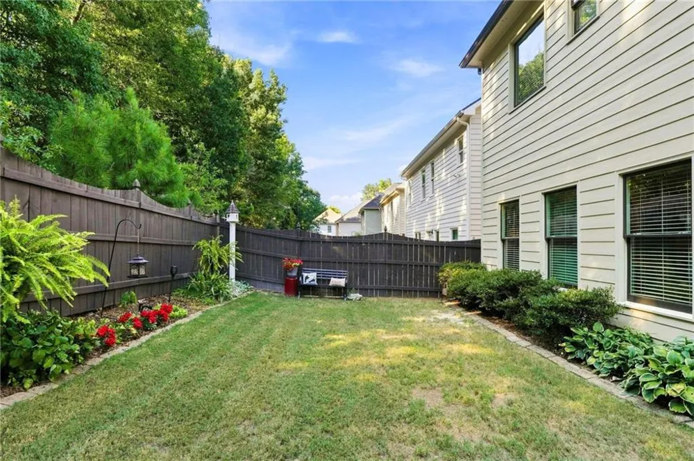 220 Water Oak Place Milton, GA 30009