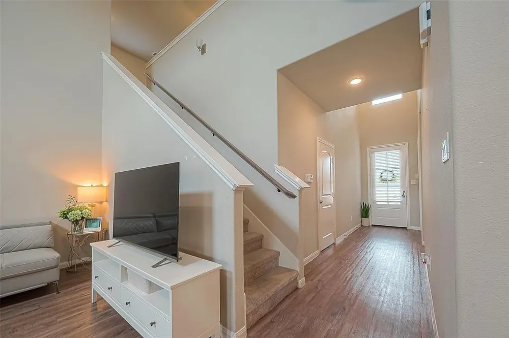 21029 Crinet Sq St Kingwood, TX 77339