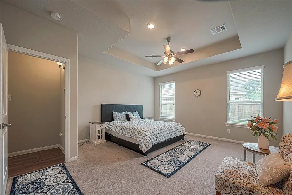 21029 Crinet Sq St Kingwood, TX 77339