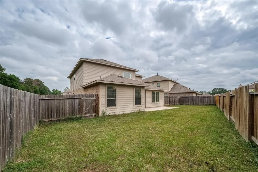 21029 Crinet Sq St Kingwood, TX 77339