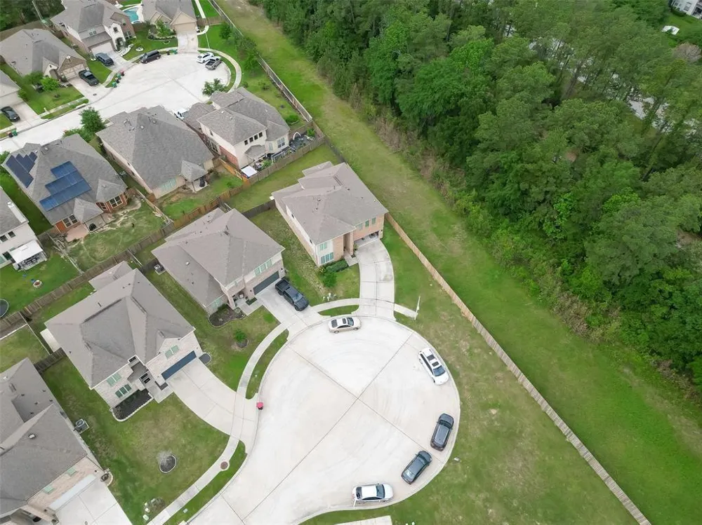 21029 Crinet Sq St Kingwood, TX 77339