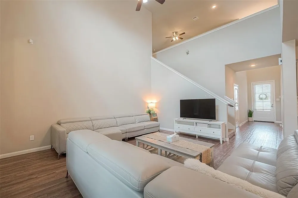 21029 Crinet Sq St Kingwood, TX 77339