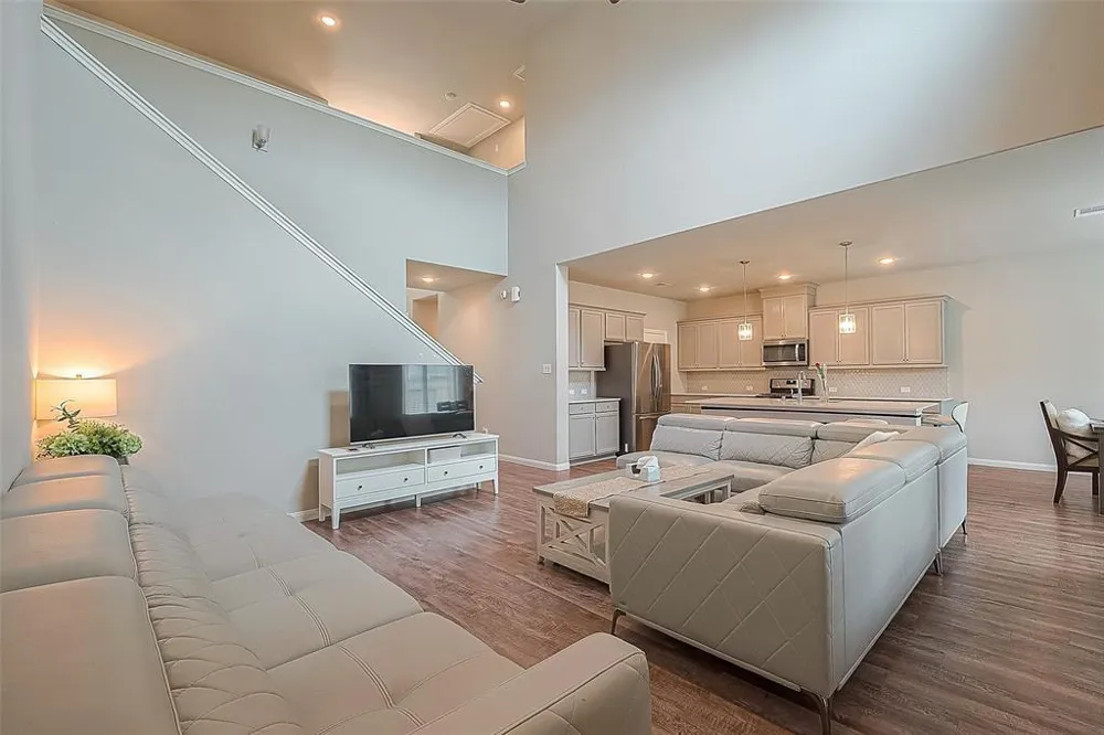 21029 Crinet Sq St Kingwood, TX 77339