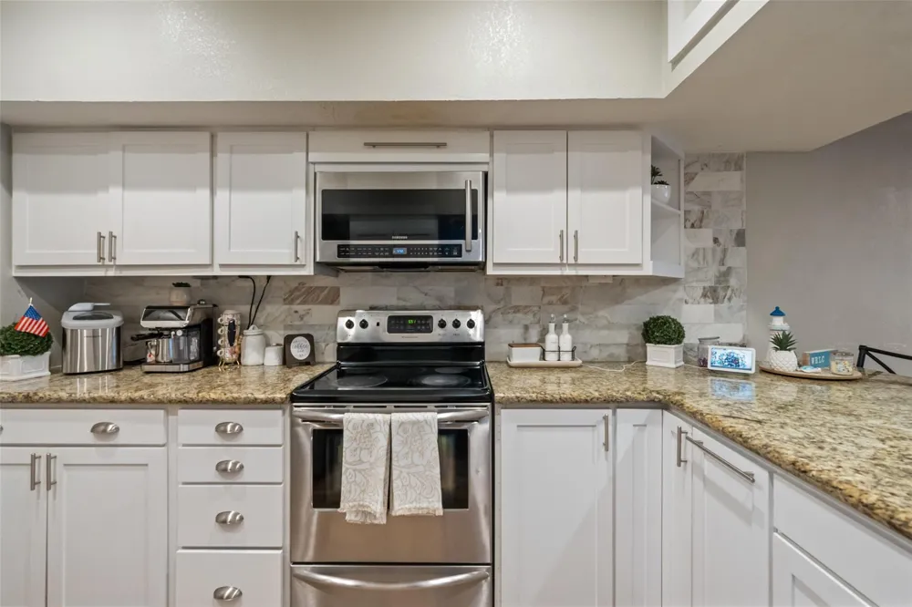 2019 Lakewood Court Willis, TX 77318