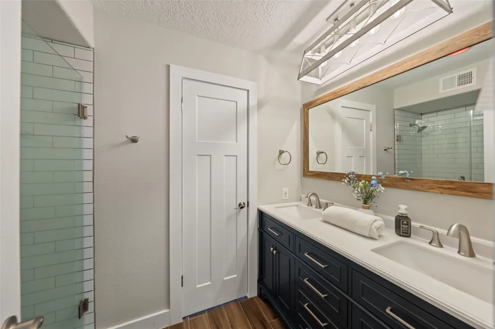 2019 Lakewood Court Willis, TX 77318