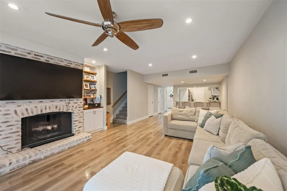 2019 Lakewood Court Willis, TX 77318