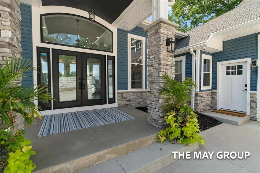 3443 Manderley Drive NE Grand Rapids, MI 49525