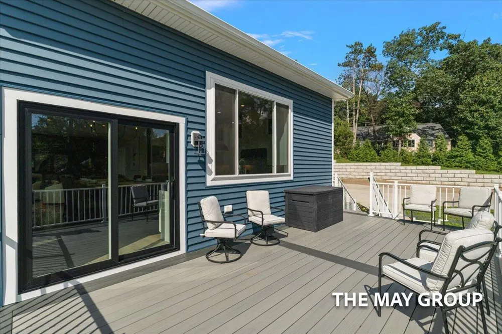 3443 Manderley Drive NE Grand Rapids, MI 49525