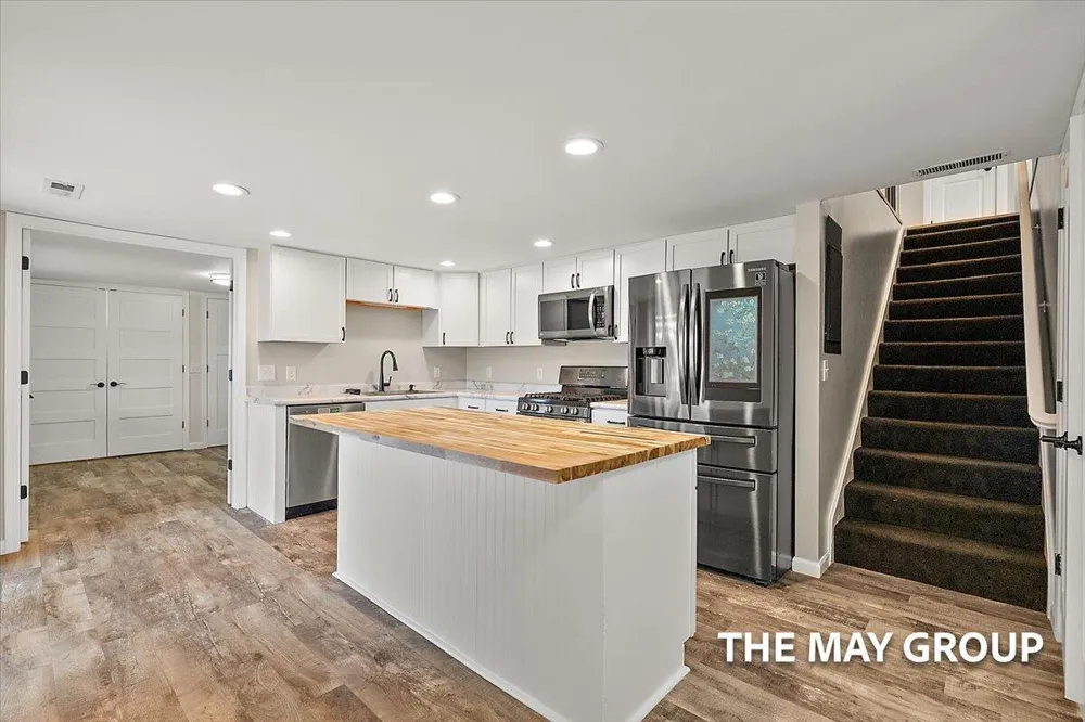3443 Manderley Drive NE Grand Rapids, MI 49525