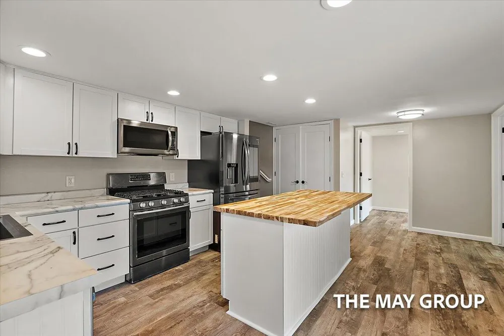 3443 Manderley Drive NE Grand Rapids, MI 49525