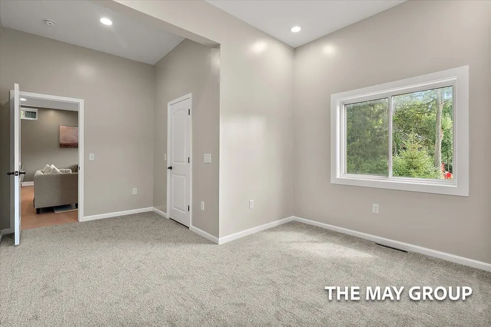 3443 Manderley Drive NE Grand Rapids, MI 49525